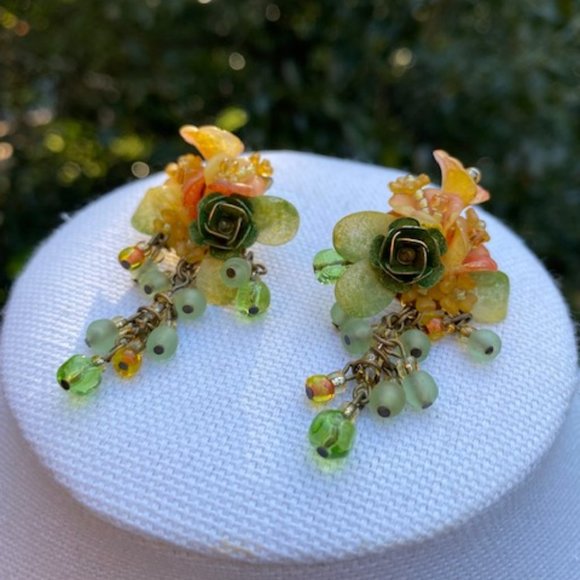 Colleen Toland Jewelry - VTG COLLEEN TOLAND Green Rose/Calla Lily Earrings